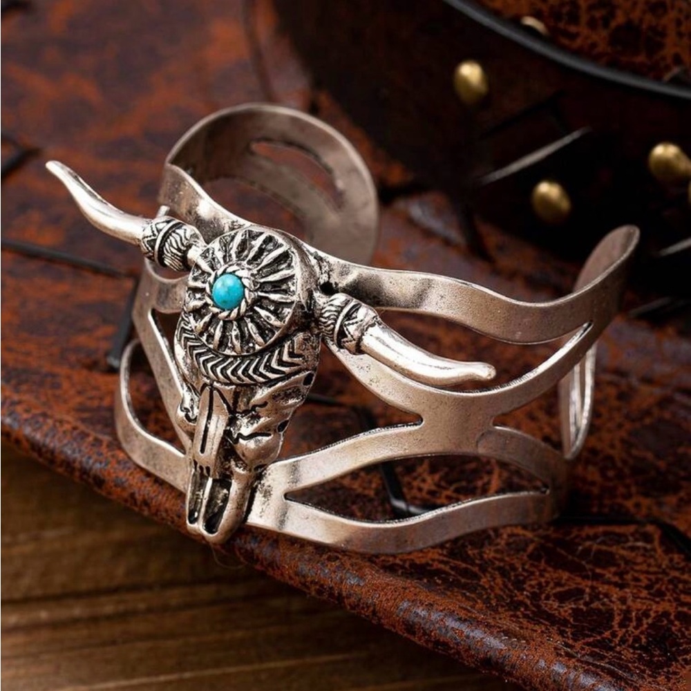 Turquoise Accent Silver Western Cuff Bracelet - Women Jewelry